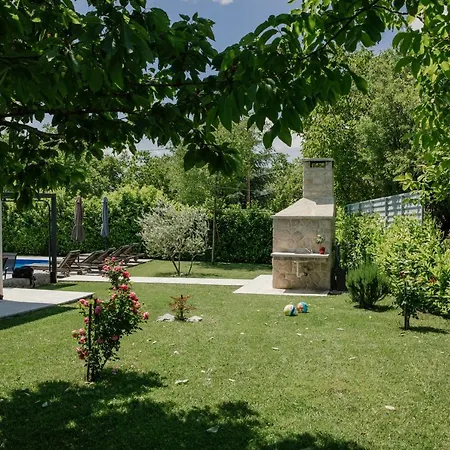 Luxury Two Complex Imotski