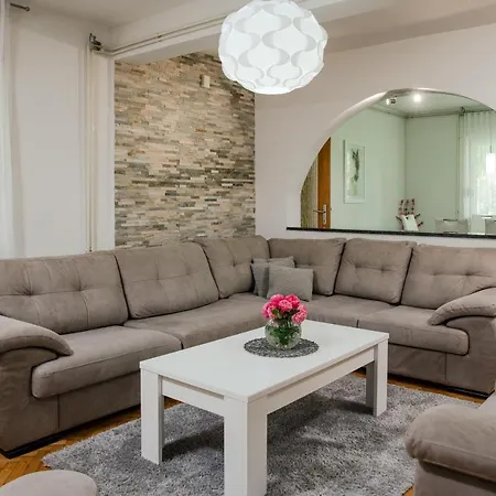 Luxury Two Complex