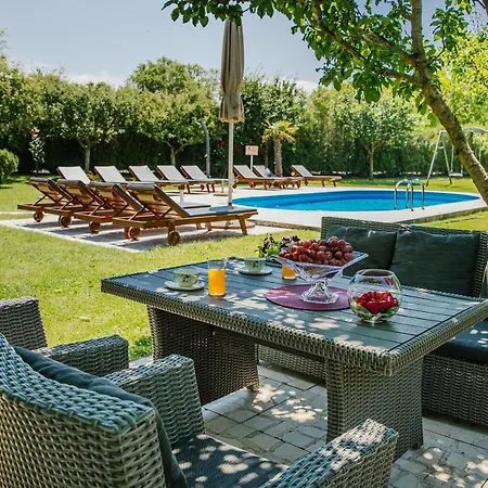 Luxury Two Complex *
