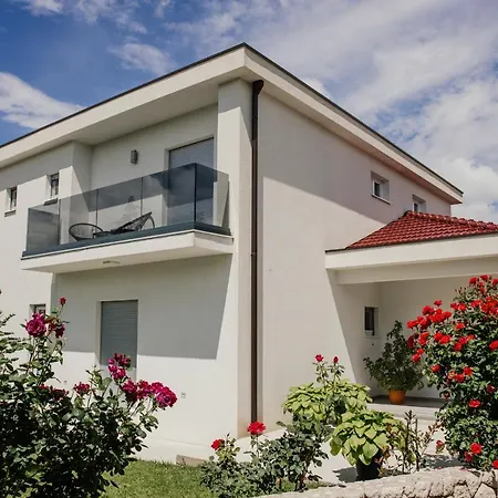 Luxury Two Complex Villa *